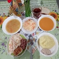 обід суп гороховий, плов рисовий без м'яса, компот, хліб