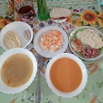 обід суп перловий, каша пшоняна, котлета куряча парова, компот, хліб